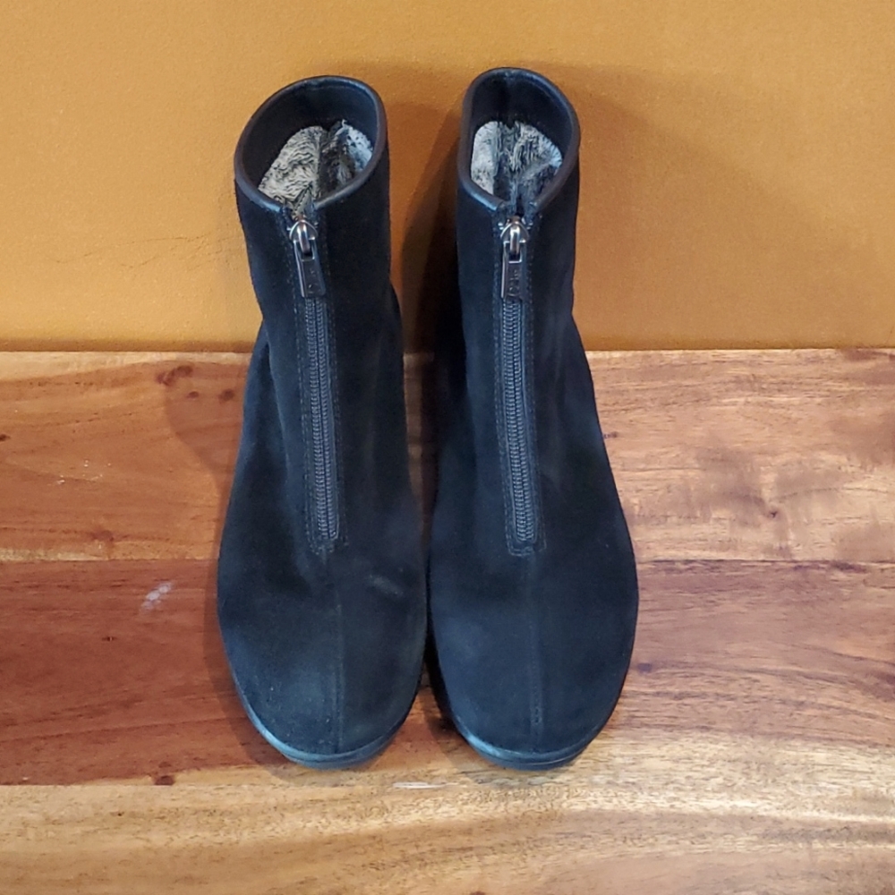 La Canadienne Waterproof Ankle Boots
